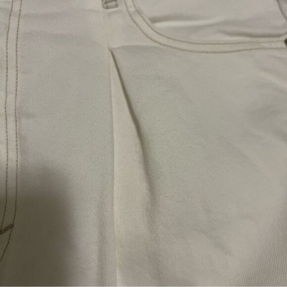 A New Approach High Rise Wide Leg White Jean Pants Size 16 Plus NWT- defected - Picture 13 of 13